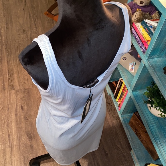 pYt - Picture 3 of 3